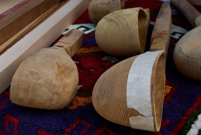 Üç Telli Bağlama.jpg Üç Telli Bağlama.jpg